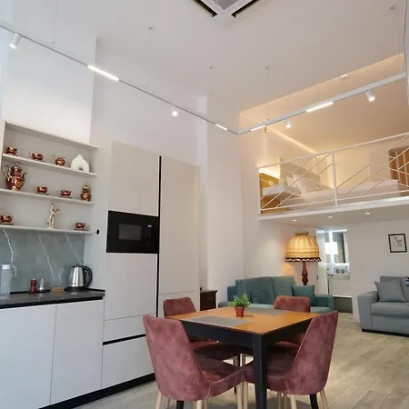 Verona Smart Apartament1 *